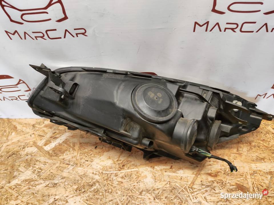 Lampa Prawy Przód Citroen C4 Picasso Lift 2010 Lampy przednie wielkopolskie sprzedam