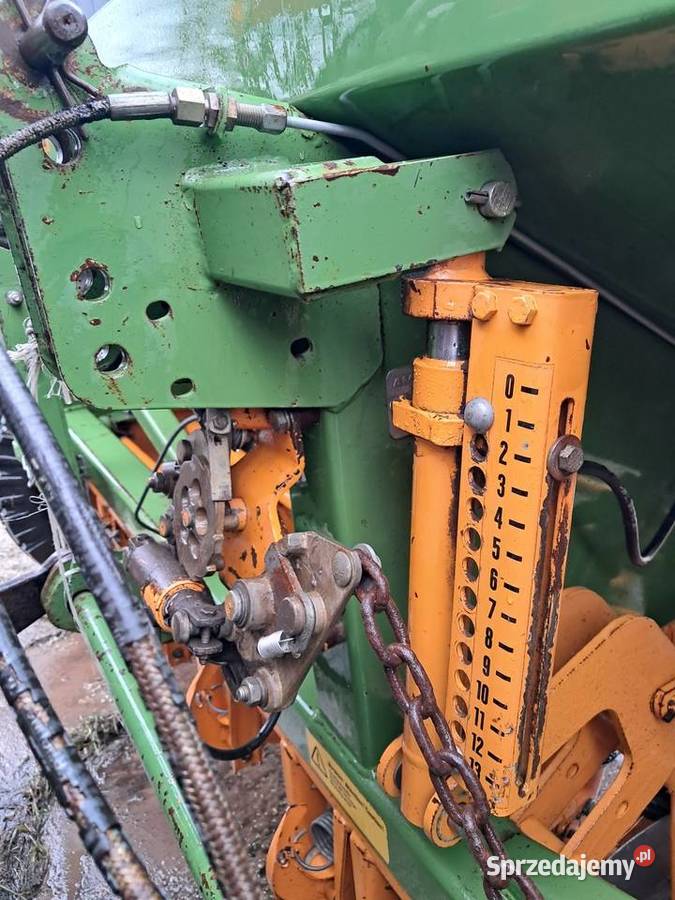 Siewnik do zboża Amazone D7 30E talerzowy Zambrów