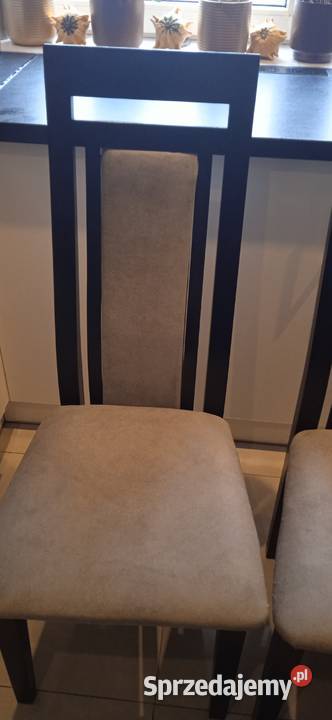 Sprzedam krzesla drewniane Pozostałe