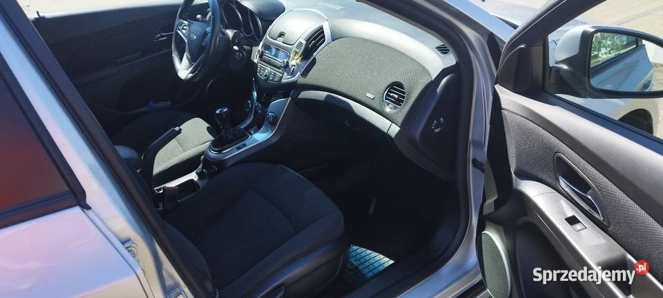 Chevrolet Cruze 16 benzyna 2013r łódzkie Uniejów sprzedam