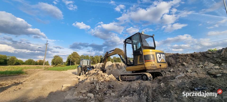 Usługi koparka wywrotką laweta mala Mełgiew