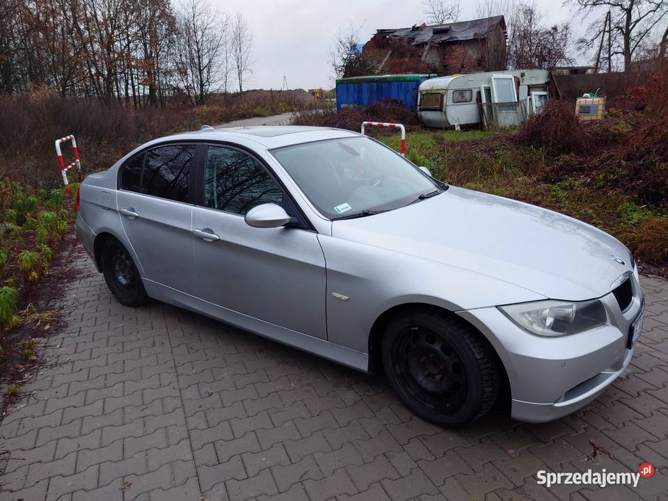 BMW e90 318i 2007 Kalsk
