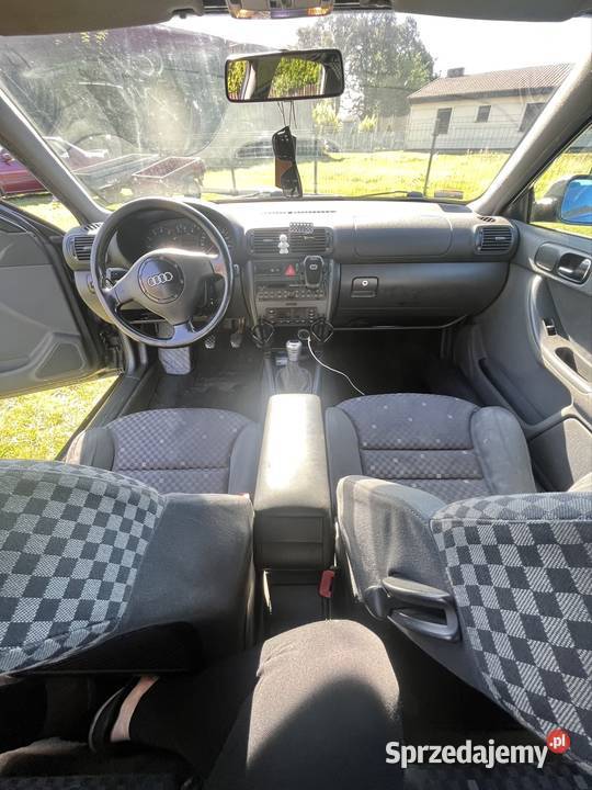 Audi a3 18 benzyna 125 czarny Wielołęka