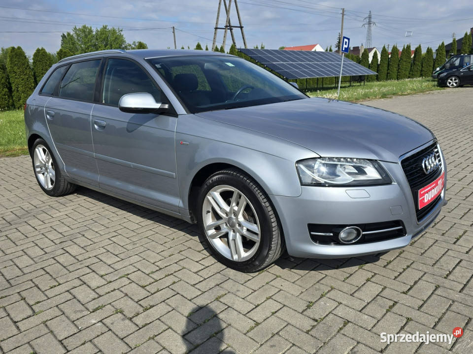 Audi A3 Sportback 12Turbo Benz manualna Kutno