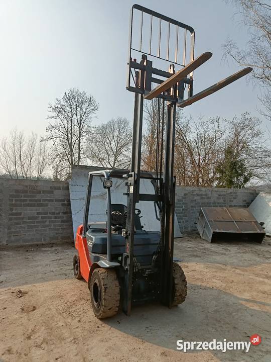 Toyota tonero wózek widłowy 8fdf20 Wózki widłowe Juchnowiec Kościelny sprzedam
