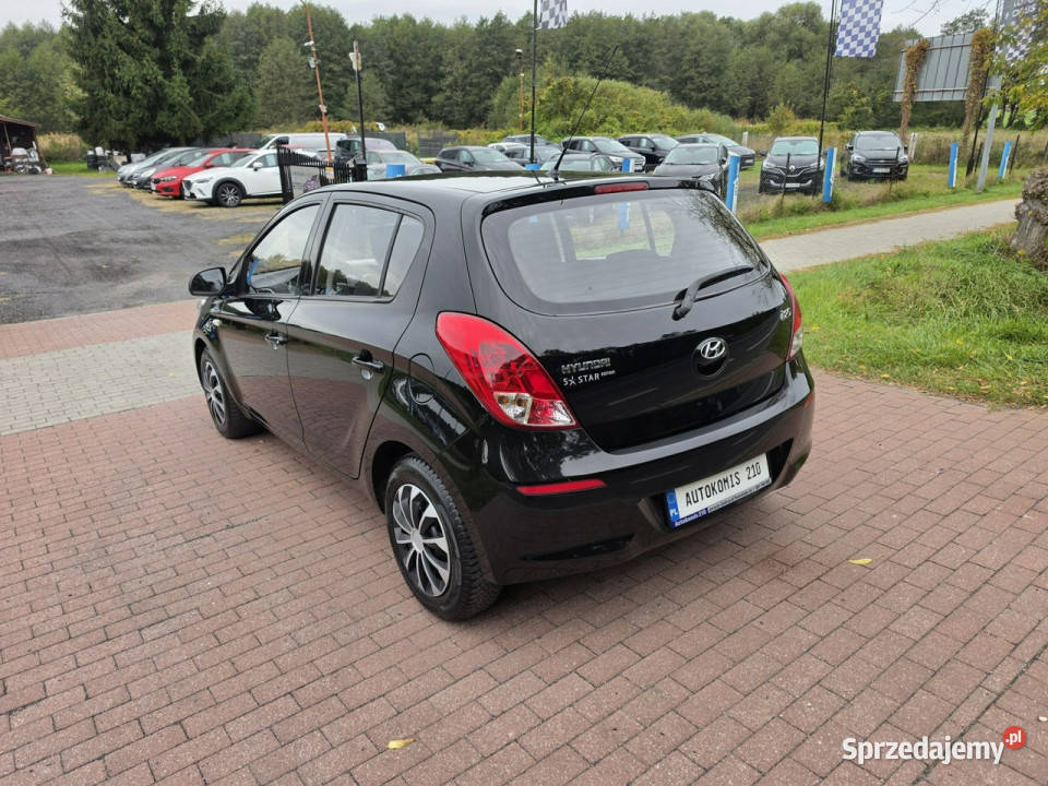 Hyundai i20 Hyundai i20 12 benzynka niski benzyna i20 wielkopolskie Cielcza