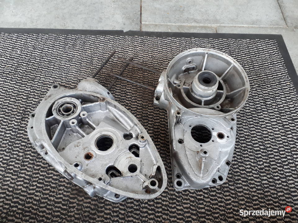 Połówki kratery silnika WSK wfm głęboki zapłon Rzeszów