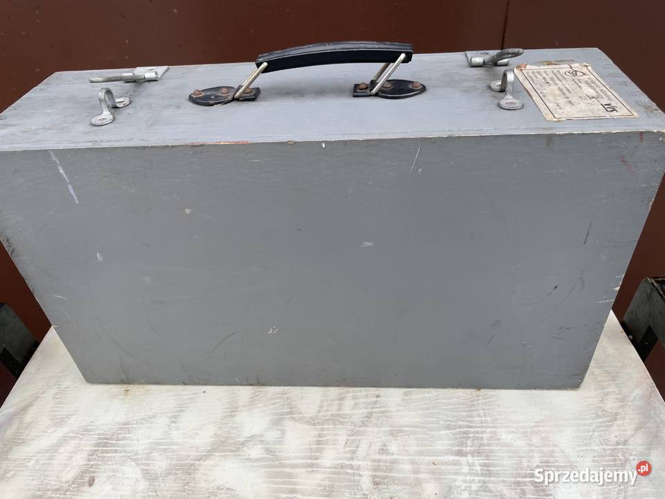 drewniana skrzynkawalizka na wiertarkę PRL pomorskie Pruszcz Gdański sprzedam