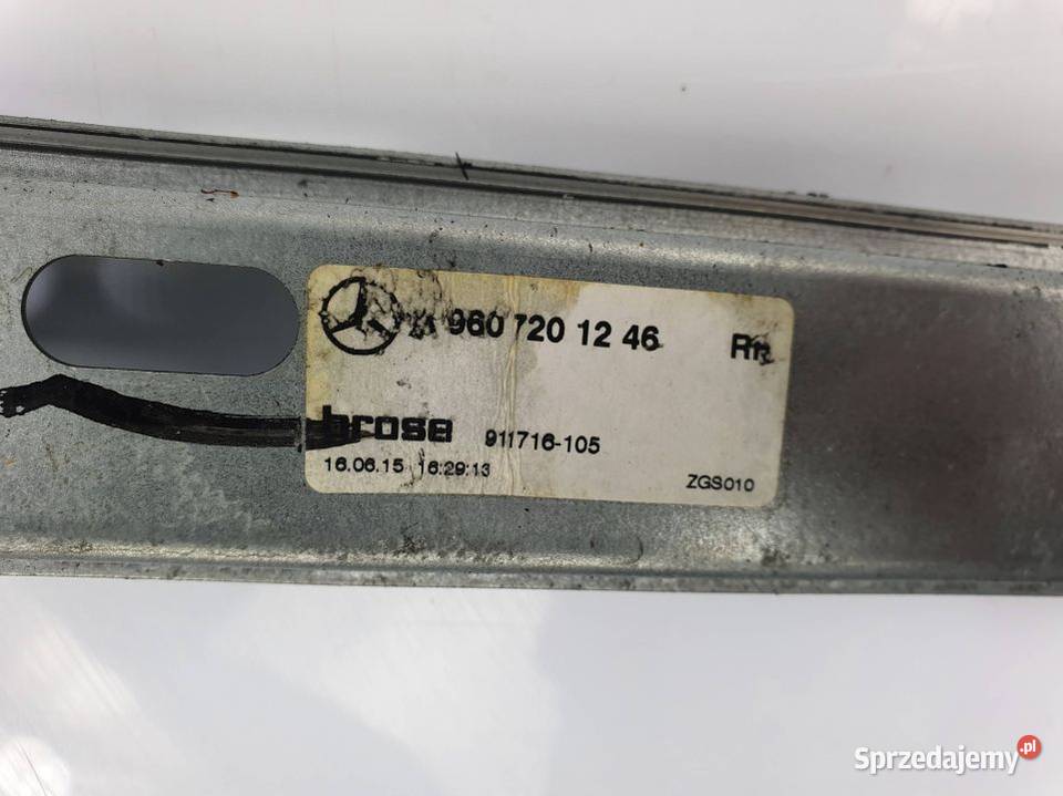 PODNOŚNIK SZYBY PP MERCEDES ACTROS 1845
