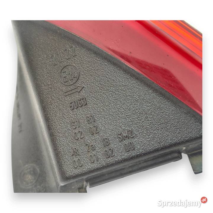 LAMPA PRAWA Volvo V40 II kombi 20122019 tylna Chełm sprzedam