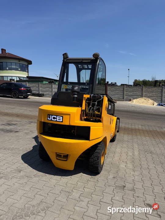 wózek widłowy teleskopowy JCB TLT35D udźwig 3500 Działoszyn