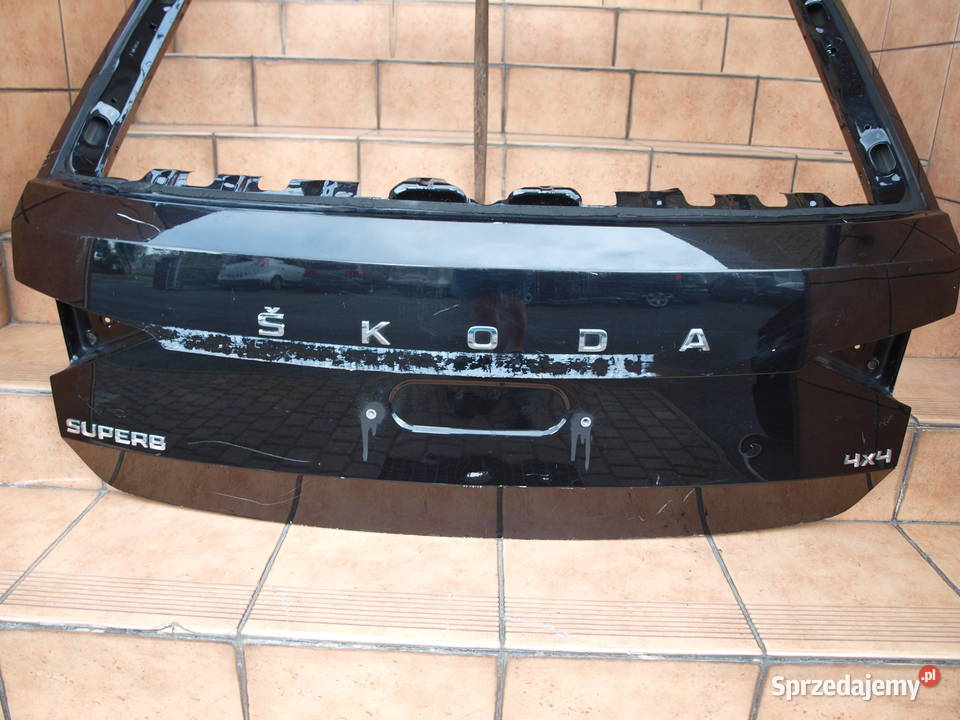 Skoda Superb Kombi klapa bagażnika tył 2019 osobowe Klapy bagażnika wielkopolskie Kalisz