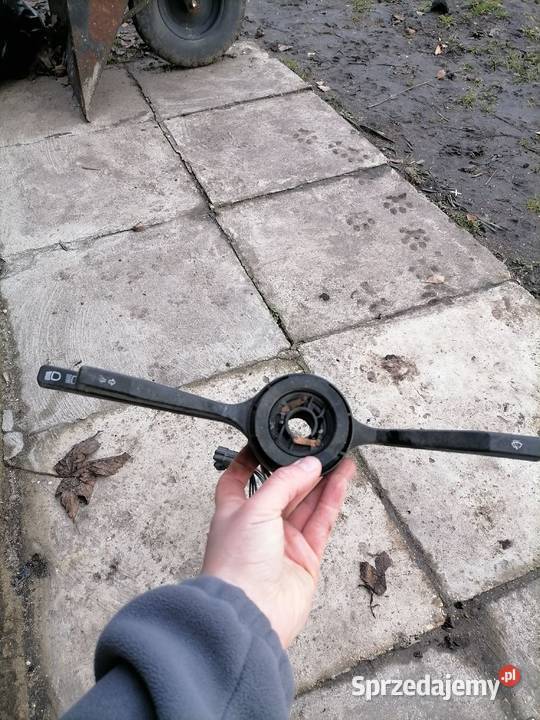 Przełącznik świateł kierunkowskazów pająk Panele sterowania, przełączniki Łatanice