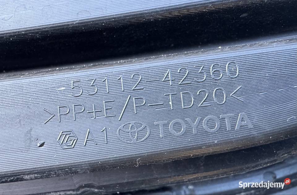 Spoiler dół zderzaka przód kratka Toyota bz4x Międzychód