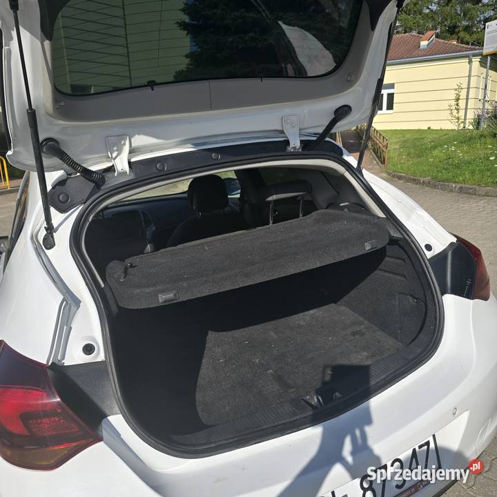 Opel Astra 2012 110KM Żabi Róg