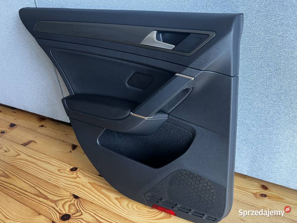 Boczek tapicerka drzwi lewy tył Volkswagen Golf Tąpkowice sprzedam