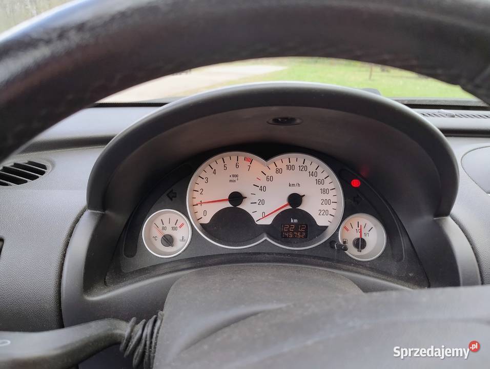 Opel Corsa C 2005 zadbany z klimatyzacją w szary śląskie