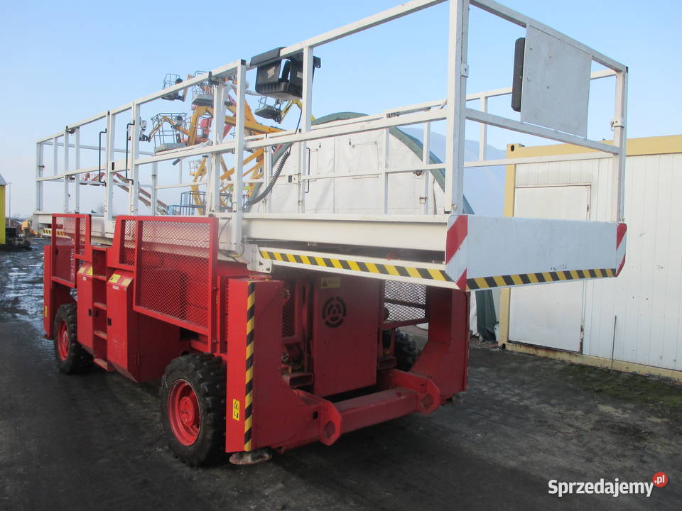 Podnośnik nożycowy zwyżka 12 m GENIE GS3384 4x4 nie