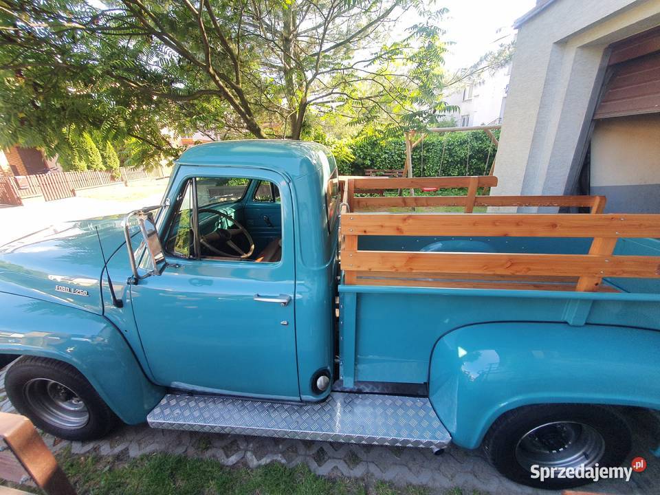 Ford F250 V8 Zabytkowy w świetnym stanie Syców