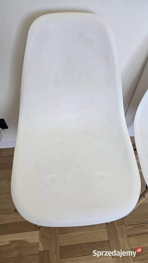 Krzesła białe wysokość 45 2 sztuki 48cm Łódź sprzedam