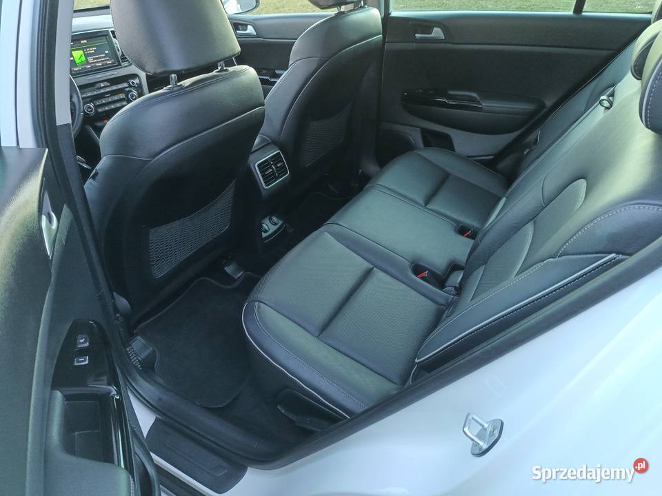 17 CDTi FULL Navi SKÓRA Panorama XENON Kamera