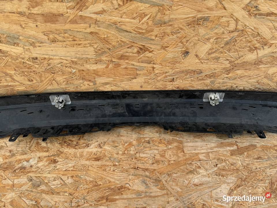 Spoiler dyfuzor zderzaka tył MercedesBenz w205 osobowe