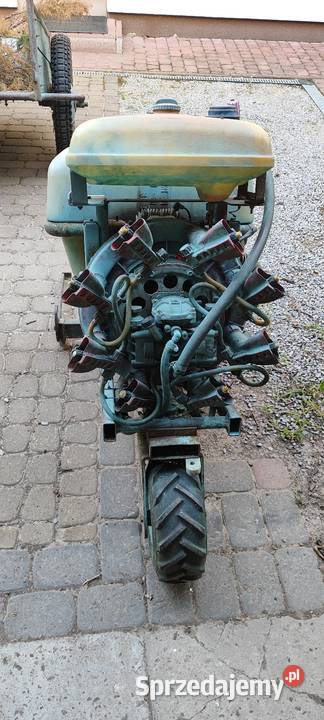 Sprzedam opryskiwacz spalinowy 100l sprzedam