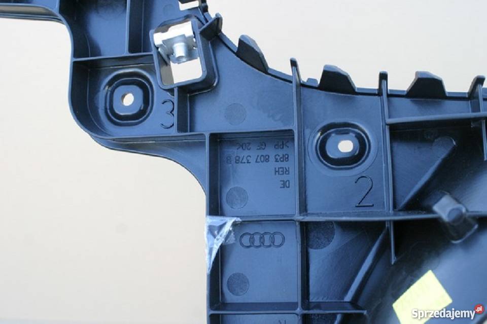 AUDI A3 8P3 LIFT 3D ŚLIZG ZDERZAKA PRAWY TYŁ lubuskie Bieleń sprzedam