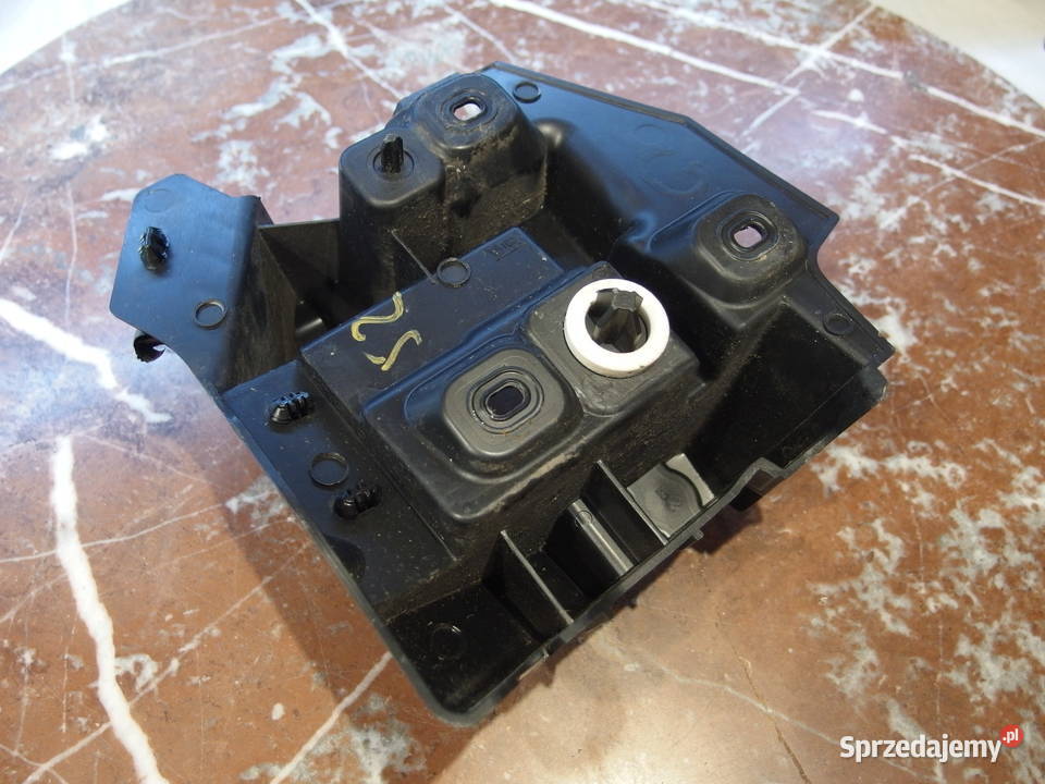 ŚLIZG ZDERZAKA LEWY TYŁ SCENIC IV 852255203R Karoseria Wągrowiec sprzedam