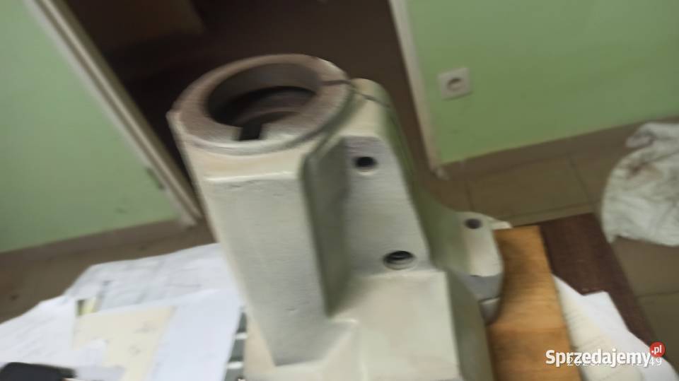 jarzmo do mechanizmu posuwu żeliwo Kłodawa