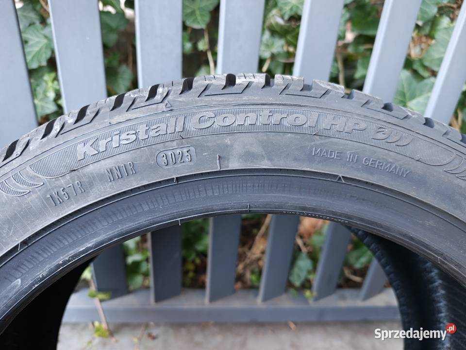 Opony zimowe 2254517 Fulda Nowe 225