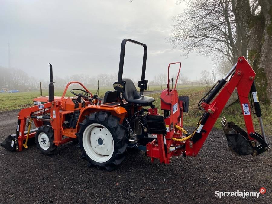 Miniciągnik Kubota ZB 1702M z ładowaczem i