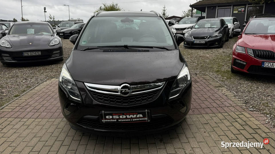 Opel Zafira 14 turbo gaz pół skóry ledy xenon światła do jazdy dziennej Gdańsk
