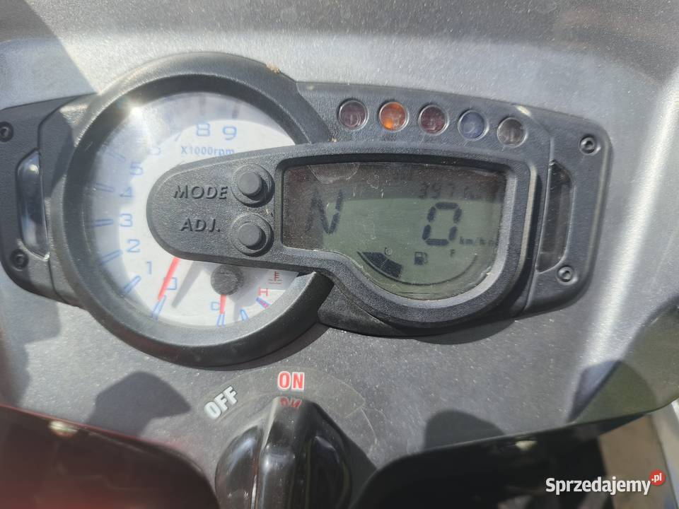 Kymco MXU 700 łódzkie