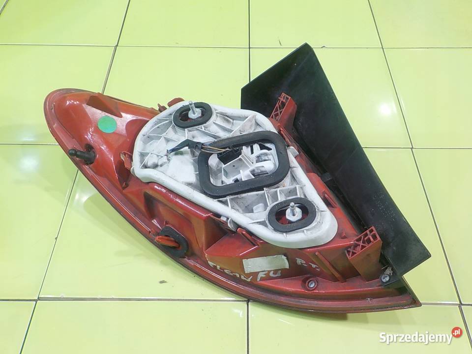 OPEL MERIVA B 17 CDTI 11r 5D AUT lampa prawa tyl Suków sprzedam