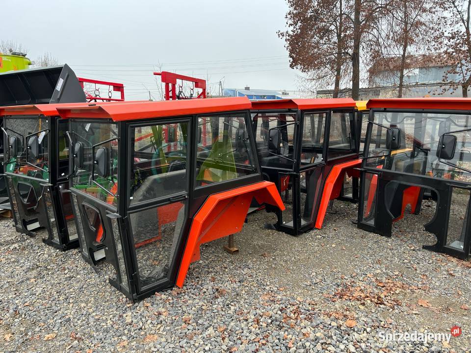 Kabina ciągnikowa Ursus C330 C360 T25 MF255 Sierpc