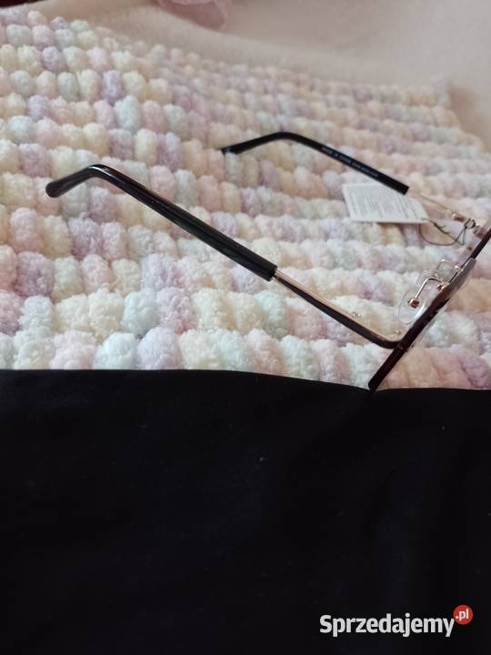 ASOS Ekskluzywne Okulary przeciwsłoneczne w etui Kraków