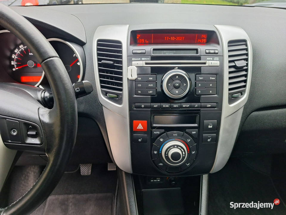 Kia Venga Spirit panorama dach niewielki