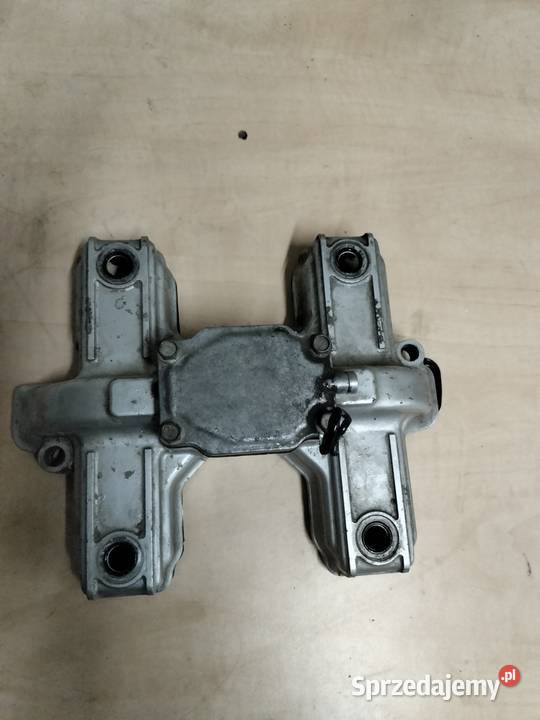 Pokrywa zaworów Suzuki GS 500 Łubno