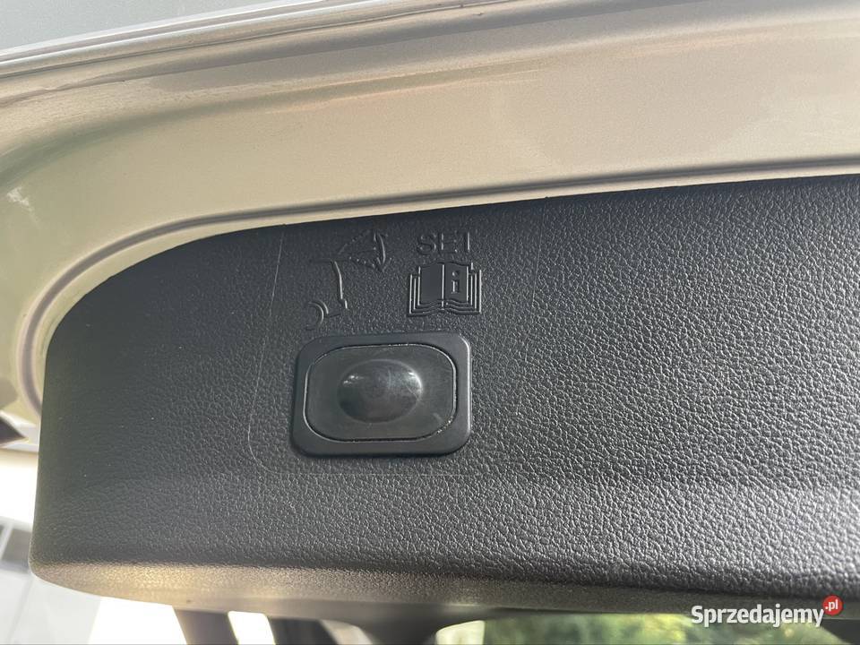 Ford kuga 4x4 full wypas 20 tdci 140 Panorama Kuga dolnośląskie Jelenia Góra