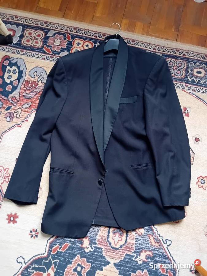 smoking klasyczny czrny firmy Sunset Suits Warszawa sprzedam