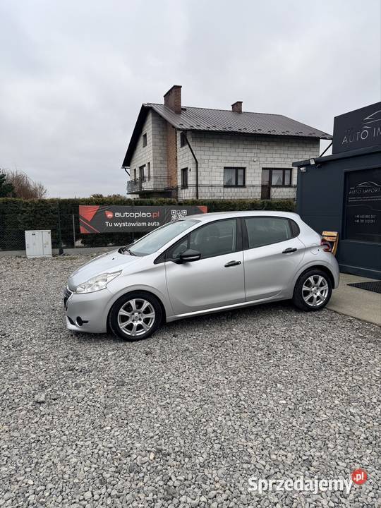 Peugeot 208 14hdi 2013r Hatchback Tomaszów Lubelski
