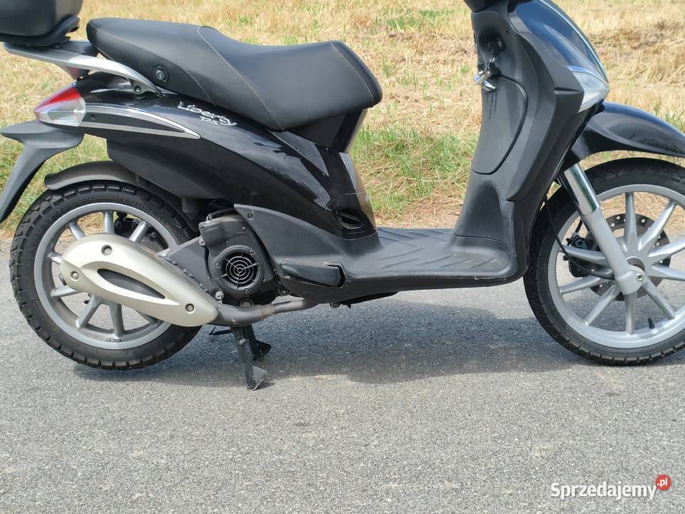 Skuter Piaggio Liberty 125 Gostomia sprzedam