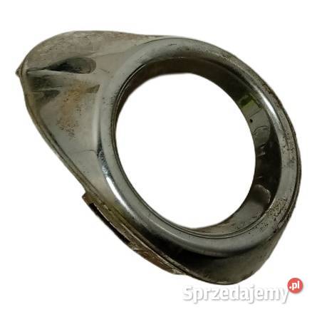 Ramka lampy przeciwmgielnej Ford Focus C chrom