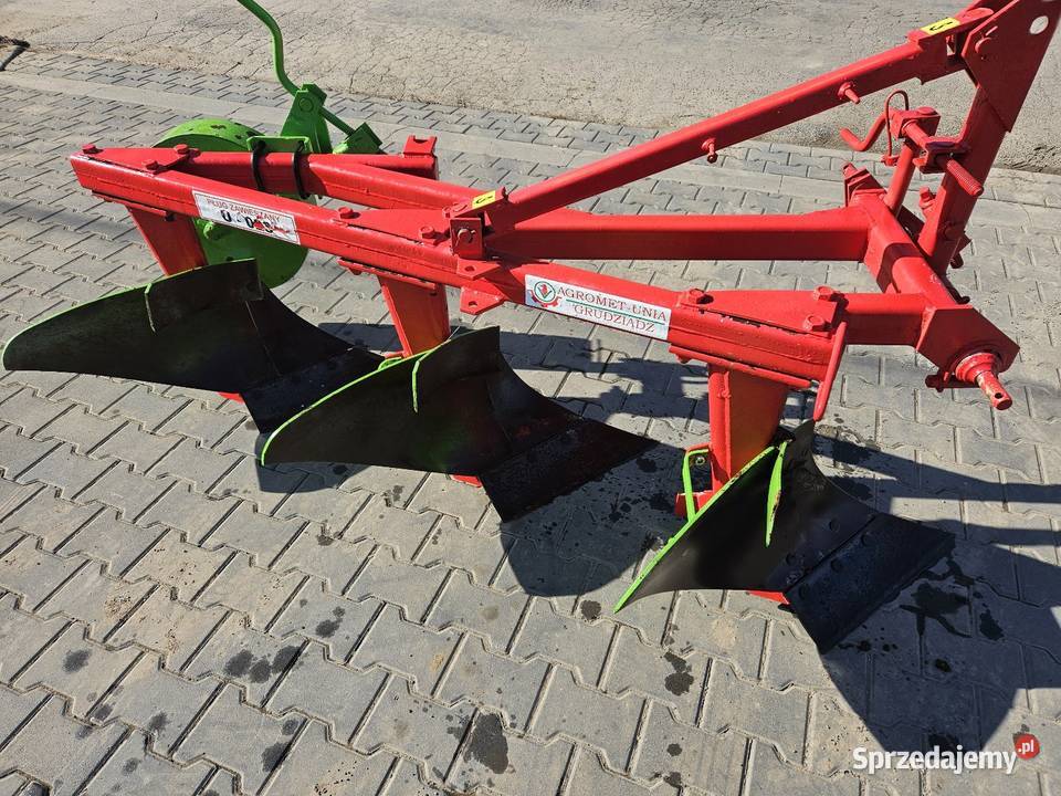Pług 3 skibowy grudziądz nieuszkodzony małopolskie Stogniowice
