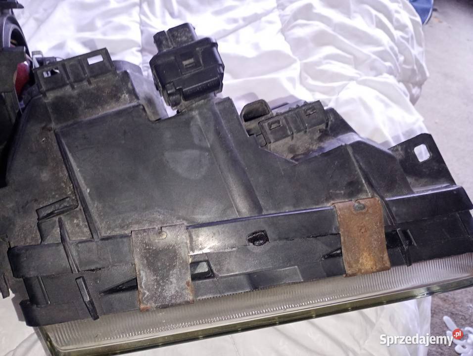 Lampa przód lewa BMW E36 z doczewką dolnośląskie Wrocław