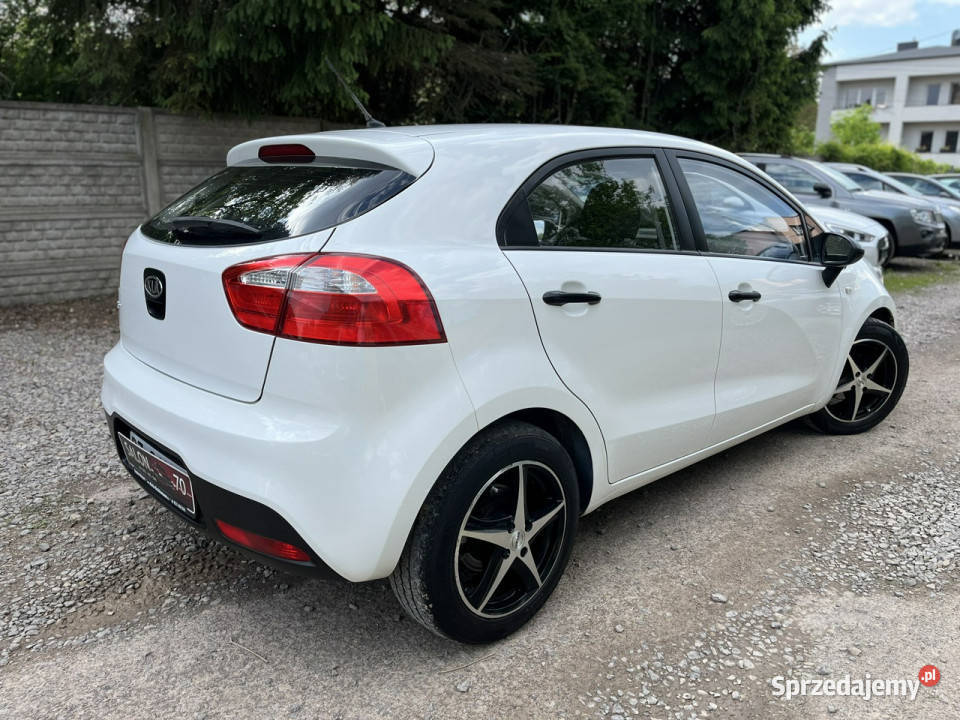 Kia Rio 12 1WŁ Klima Alu el szyby Isofix Bez 1248cm3 Częstochowa