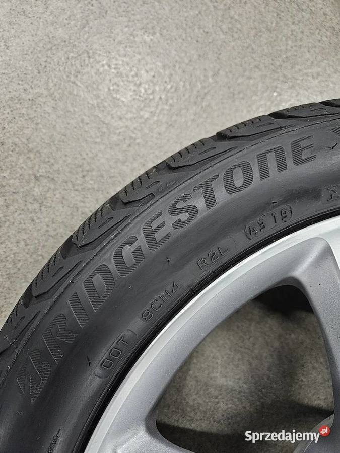 Kola zimowe Bridgestone sprzedam