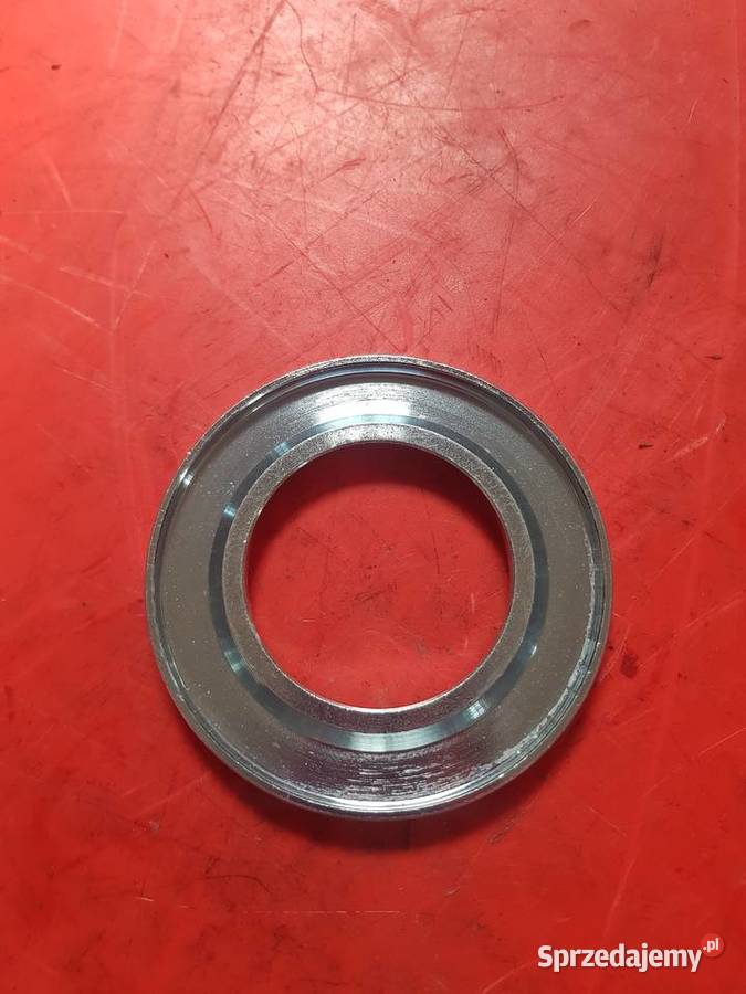 1724142113 Osłonka łożyska AGCO prasa Lely lubuskie Sulechów