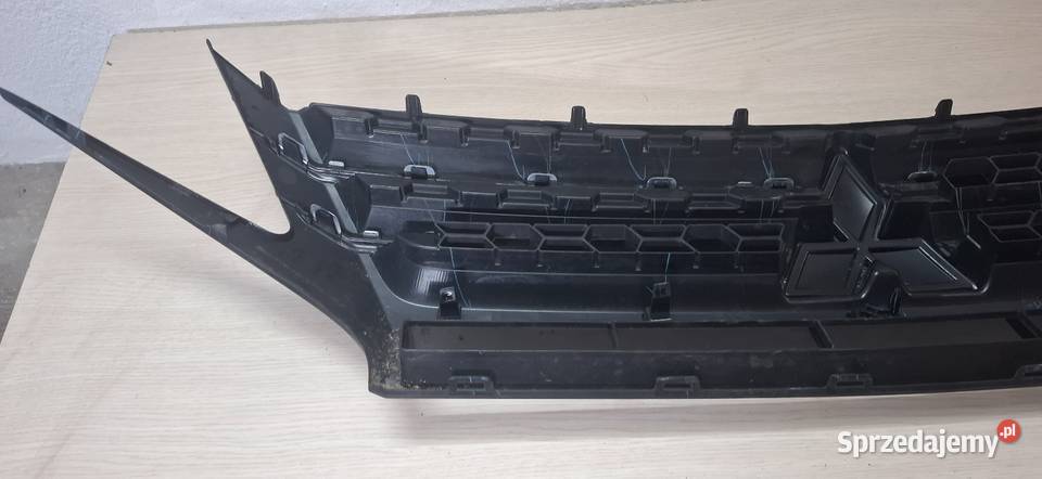 Mitsubishi Space Star III Atrapa Grill świętokrzyskie Sandomierz